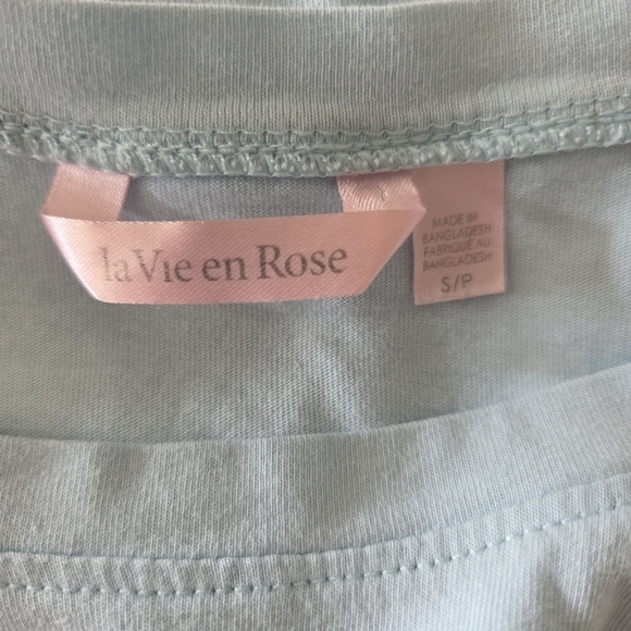 ⭐️La Vie En Rose Light Blue Long Sleeve Tee Size Small - Picture 5 of 5